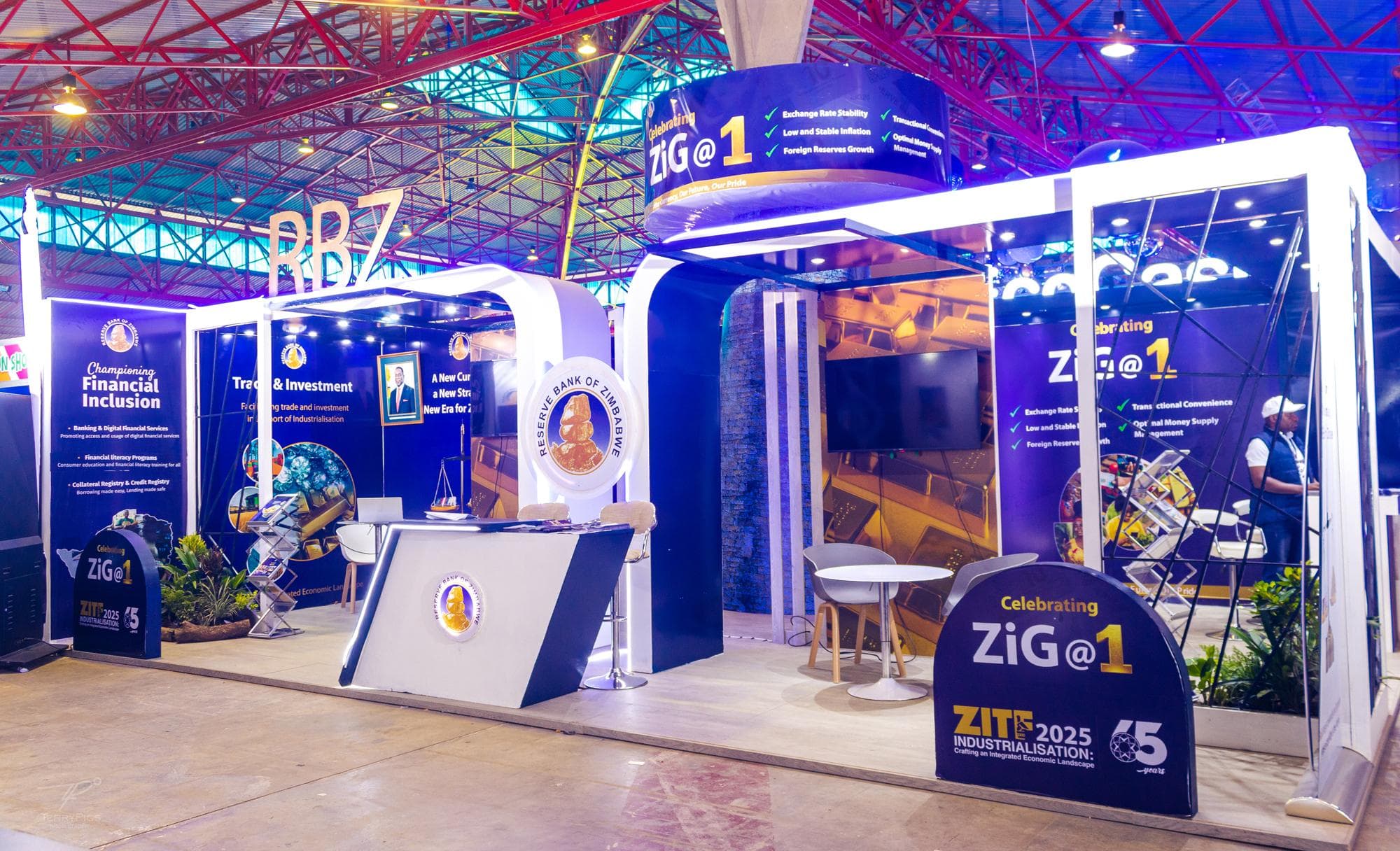 Exhibition Stands image 3